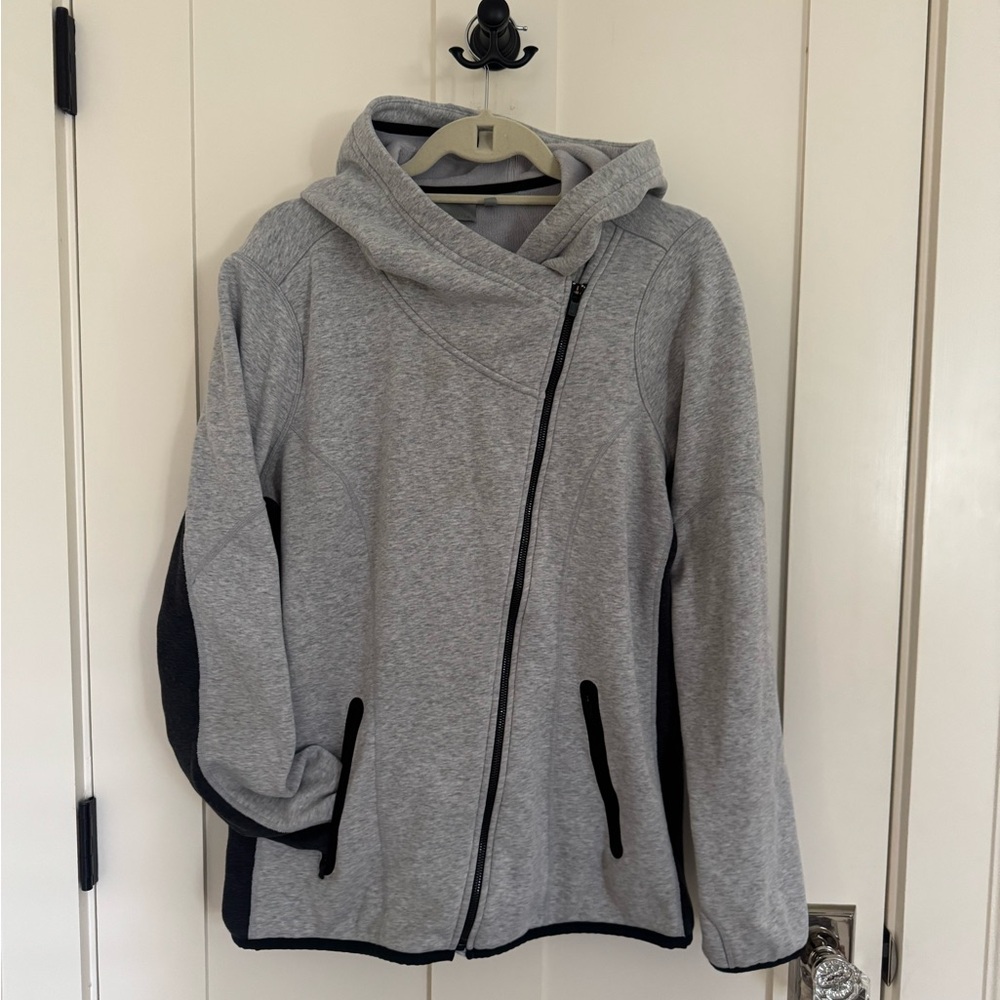 Athleta cozy karma asymmetrical hoodie / size large